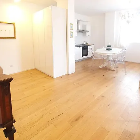 Appartamento Palazzo Ciaia - Centro