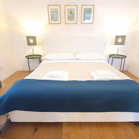 Palazzo Ciaia - Centro Apartment Bari